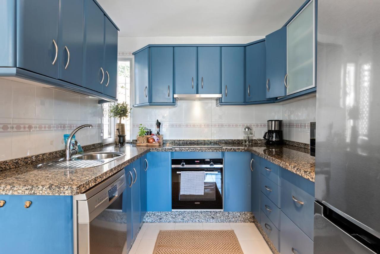 Stunning Townhouse With Pool In Riviera Del Sol By Costarentals - Ref 199 Sitio de Calahonda Kültér fotó